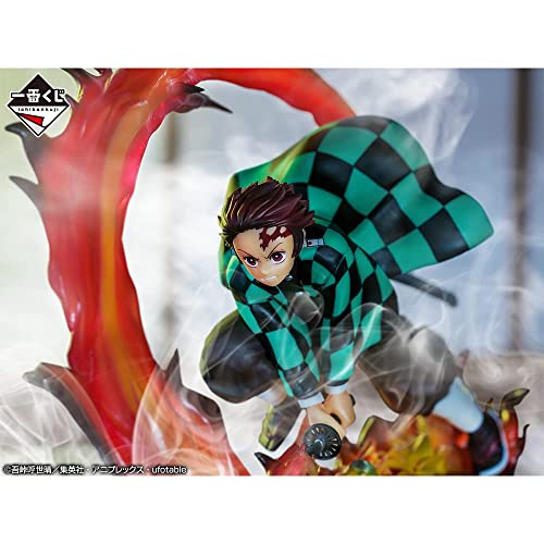 MAOKEI - Demon Slayer Tanjiro Fire Breathing Moon Figure - B09RC5F1DC